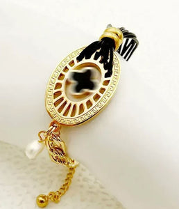 British Style Flower Stainless Steel Plating Gold Plated Bracelets w/ Genuine Freshwater Drop