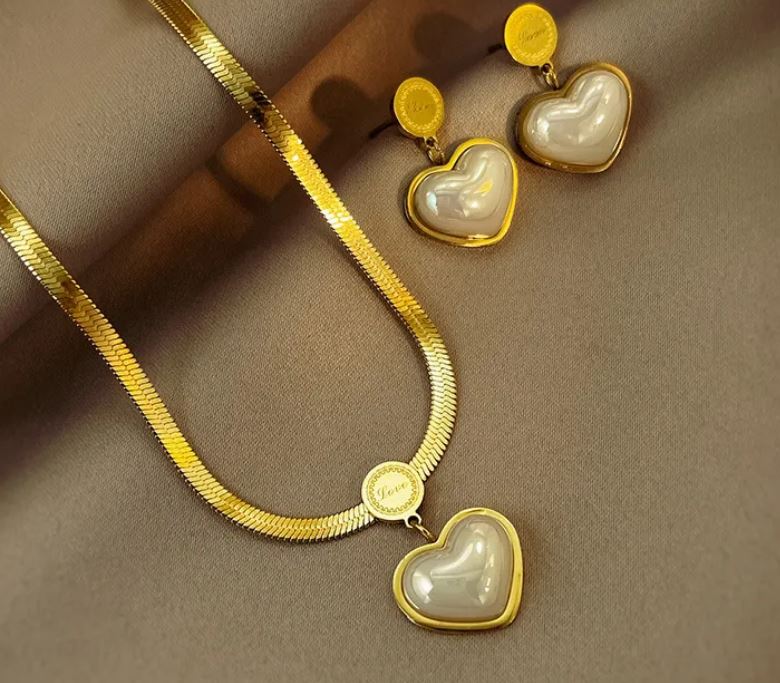 Heart Shape Titanium Steel Plating Inlay Artificial Pearls 18K Gold Plated Jewelry Set