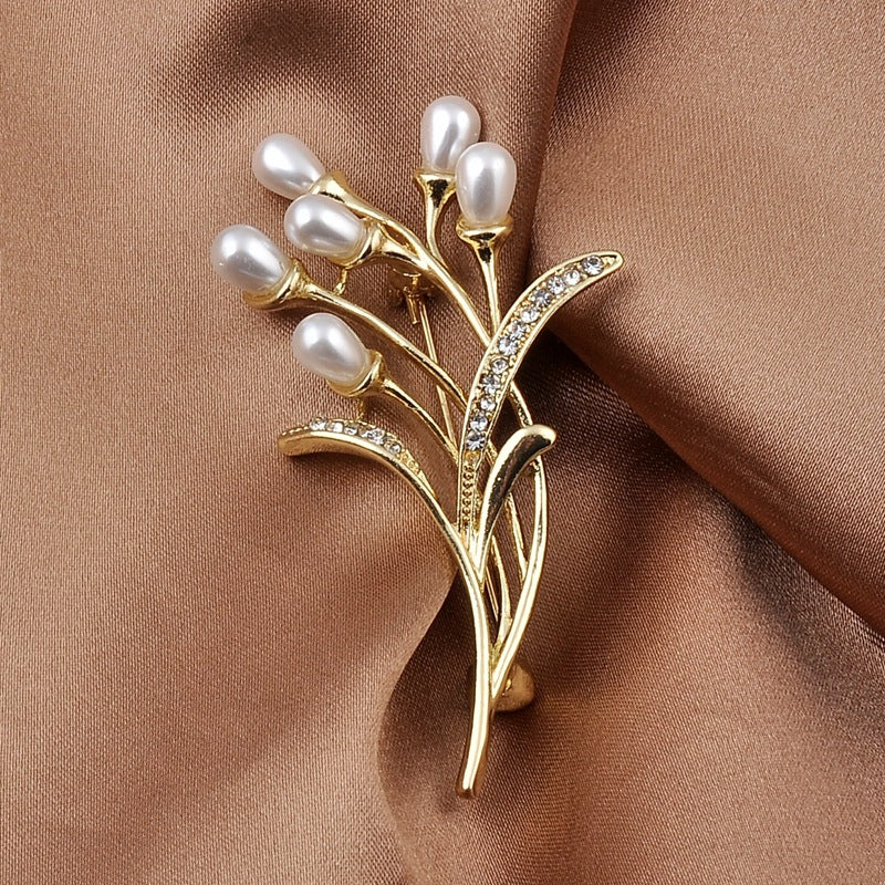 Fashion Grain Imitation Pearl Alloy Inlay Rhinestones Women's Brooches