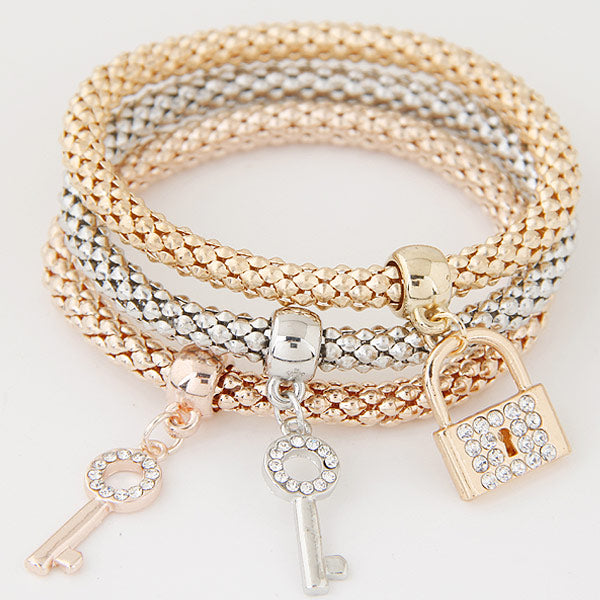 Key and Lock Charms Tri -color Alloy Inlay Artificial Rhinestones Bracelets