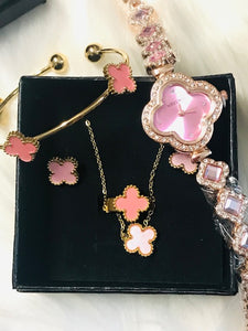 304 Stainless Steel 18K Gold Plated Elegant Pink Four Leaf Clover Acrylic Shell Jewelry and Watch Set