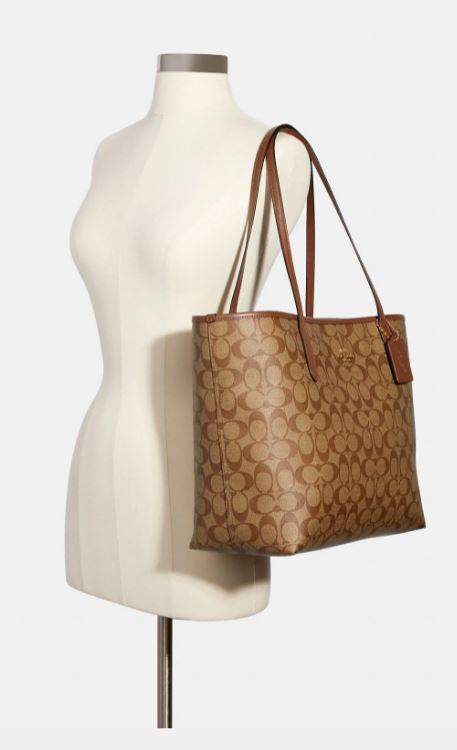 Coach City Tote In Signature Canvas