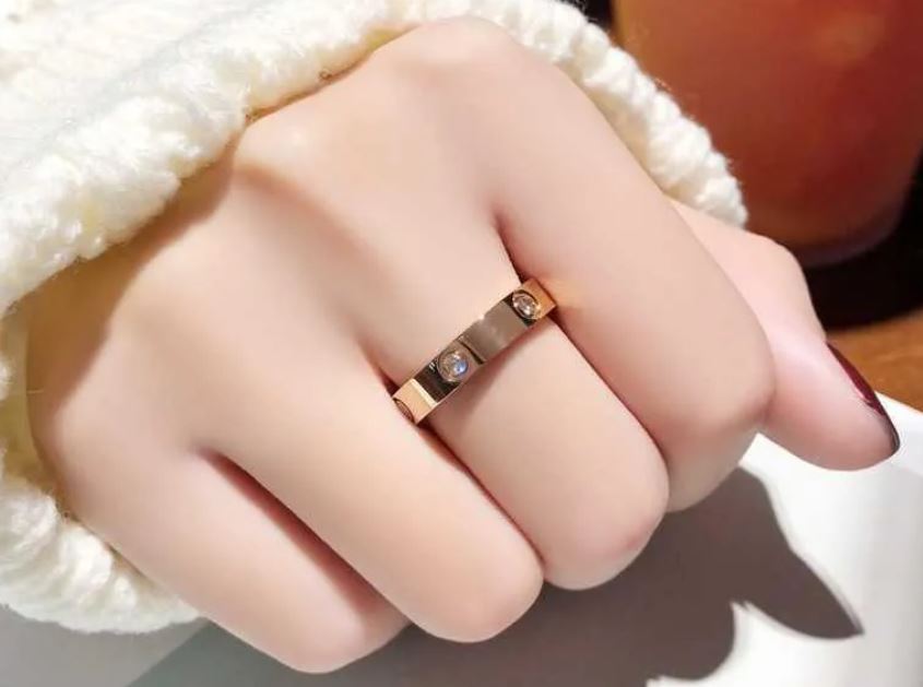 Simple Style Geometric Titanium Steel Inlay Zircon Rings - Size 7 Rose Gold